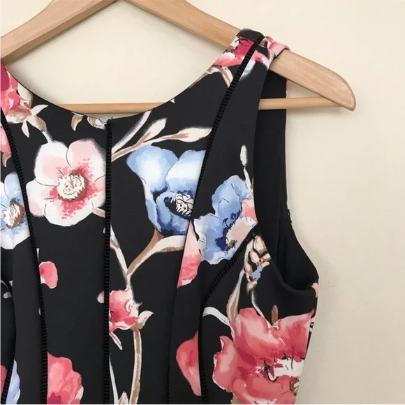 White House Black Market Floral Fit & Flare Dress - Picture 5 of 16